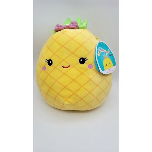 Kellytoy Other - Squishmallow Maui the Pineapple‎ 8 Inch Claire's Exclusive Cute Bow bundle